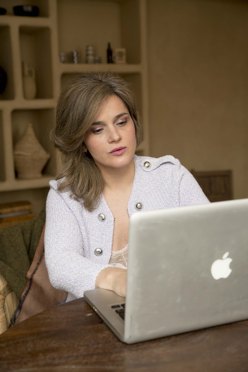Diane Neto at work